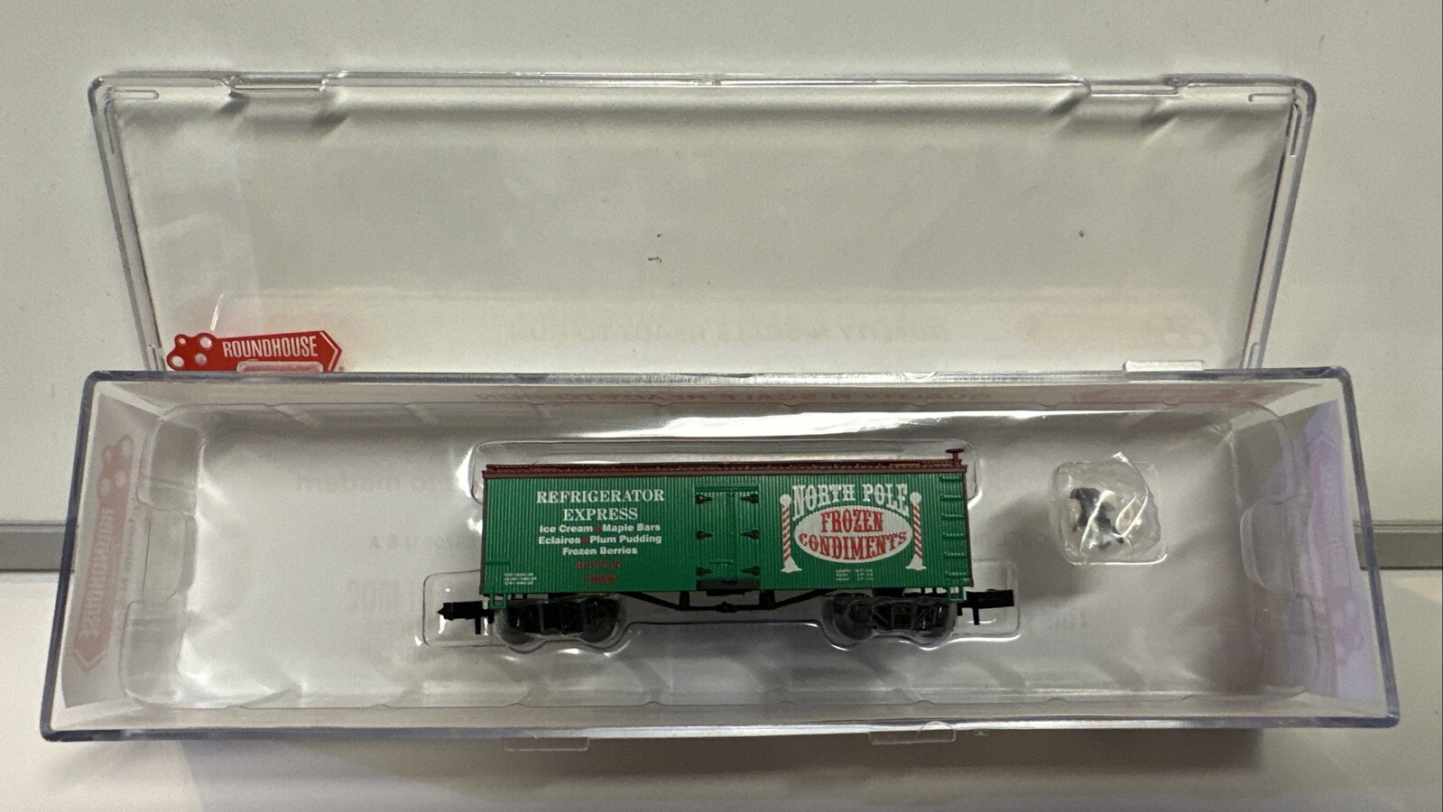Roundhouse N Scale North Pole Frozen Condiments 36' Old Time Reefer Car