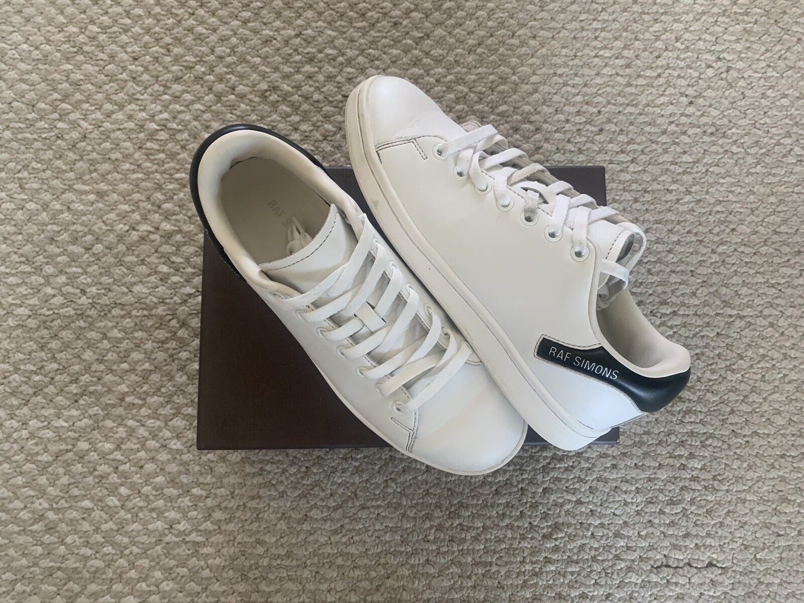 Size 8.5- Raf Simons Orion Mens White Black Casual Sneakers