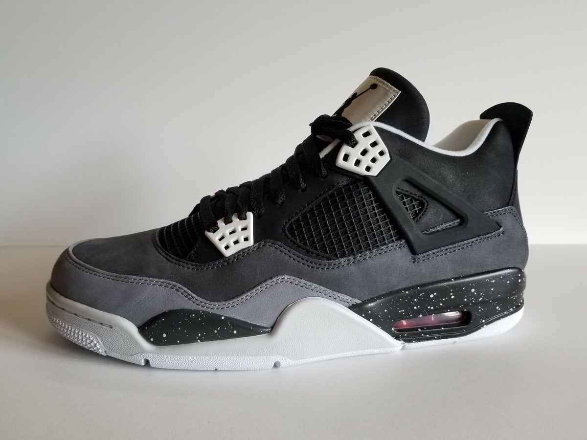 Nike Air Jordan 4 