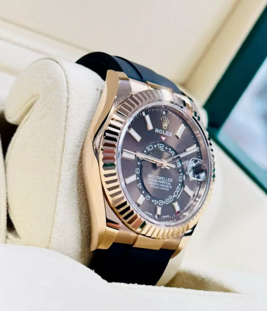 Rolex Sky Dweller 326235 18K Rose Gold OysterFlex Chocolate Dial