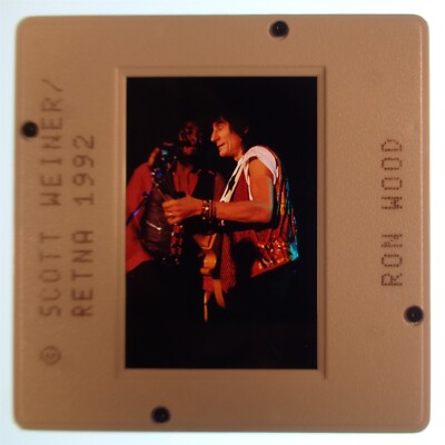 CGE3-161 RON WOOD IN CONCERT 1992 ROCK GUITARIST ORIGINAL 35MM