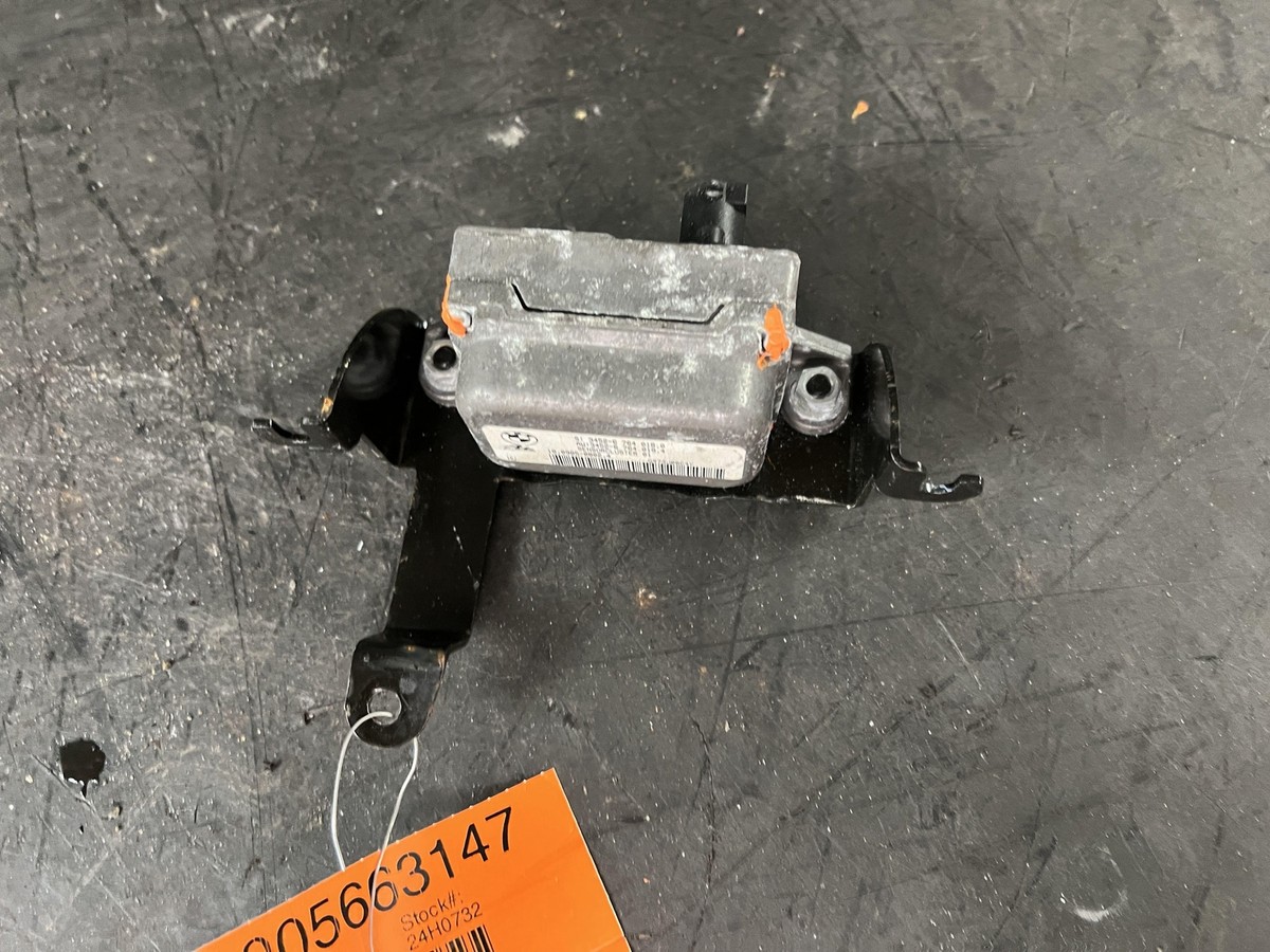 本A-39   18  ③④⑤ 2003-2006 BMW Z4 Yaw Rate Speed Rotational Inertial Sensor