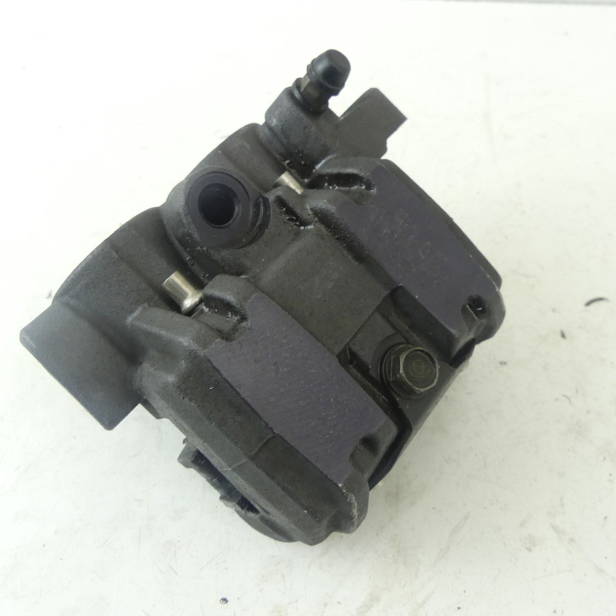 Honda VF 500 F2 Bremssattel Bremse vorne Vorderrad links 30853 | eBay