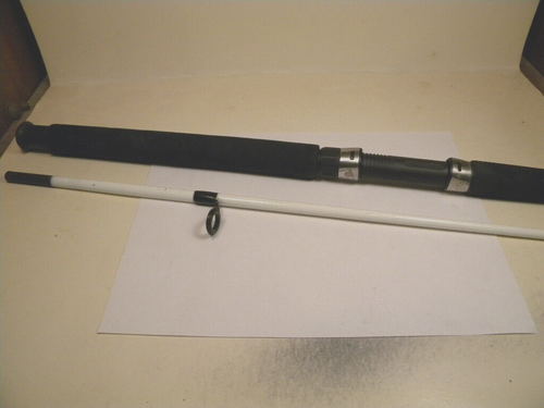 Shakespeare Tiger TGRBLKSP70-2M medium 7' spinning rod