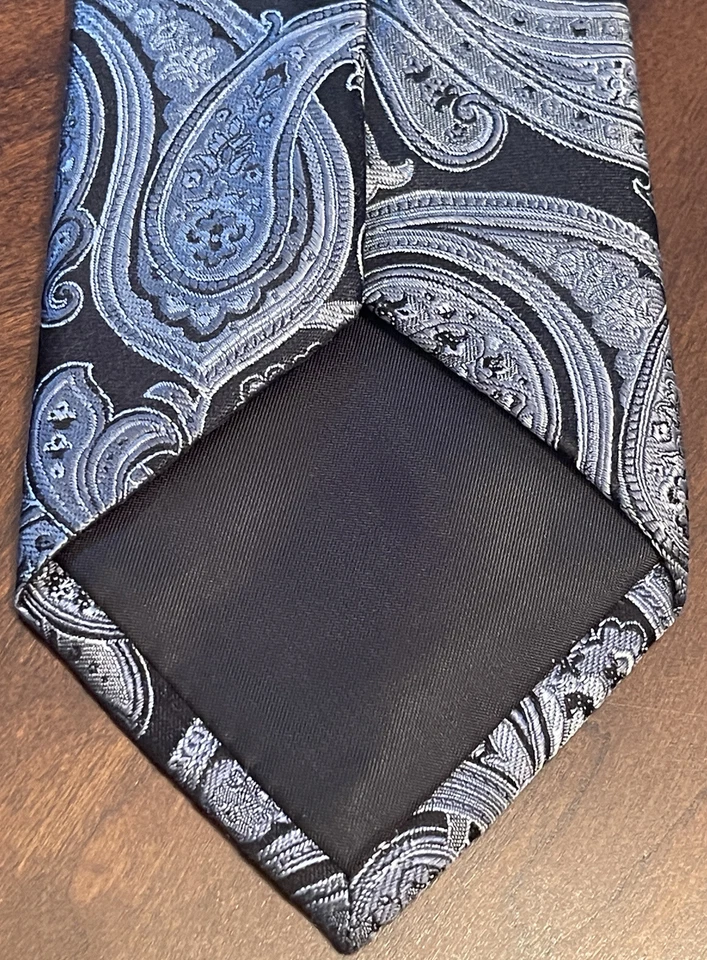 Gravata masculina Arrow azul preta 100% seda feita na China - Imagem 2 de 4