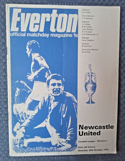 EVERTON v NEWCASTLE UNITED DIVISION ONE 24th OCTOBER 1970 includes post