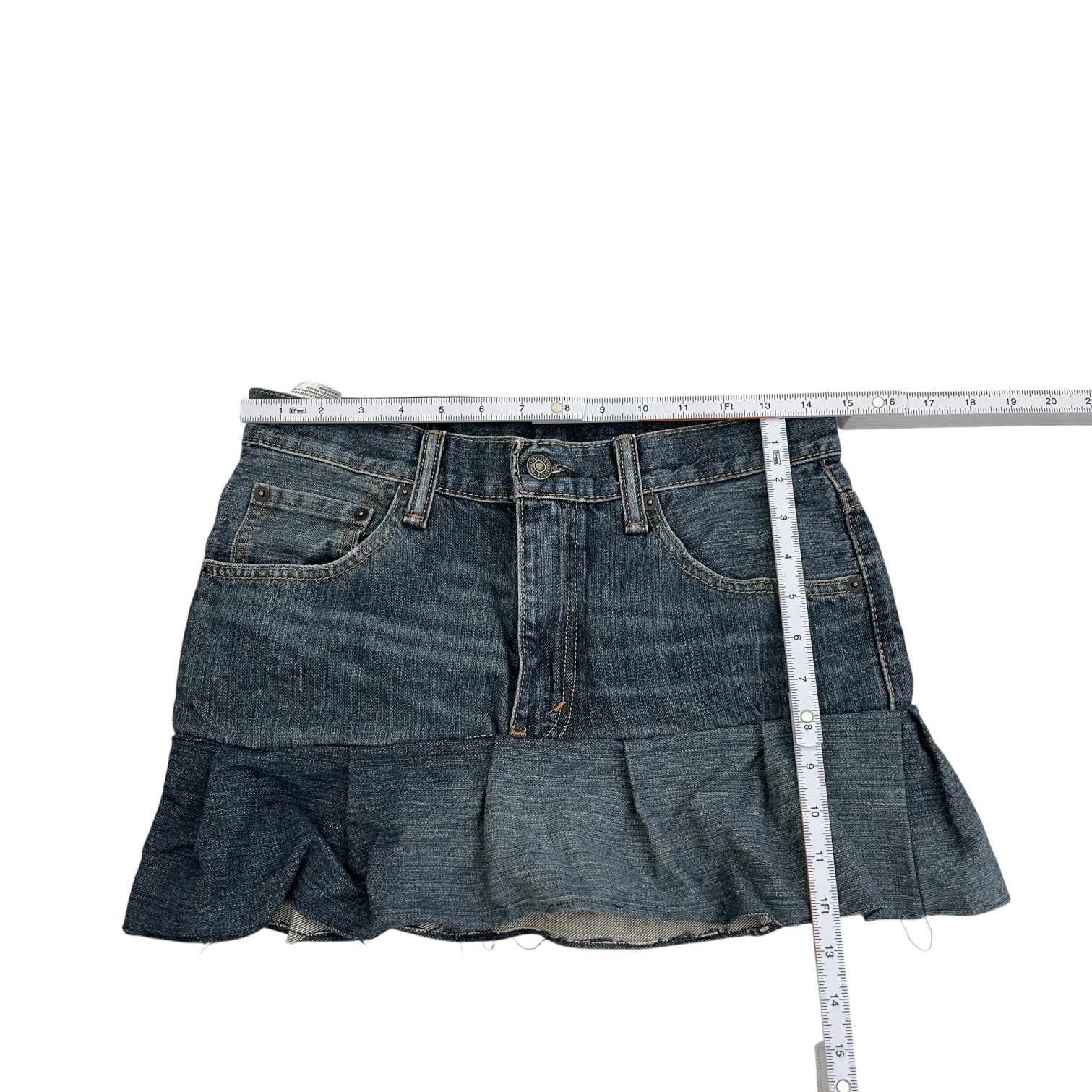 Levi’s 550 Upcycled Patchwork Denim Mini Skirt Ru… - image 3