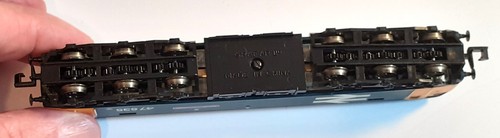 GRAHAM FARISH 371-230 CALIBRE N CLASE 47/4 DIÉSEL 47635 'THE LASS O'BALLOCHMYLE' - Imagen 7 de 9