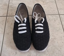 Women's Black Embroidered Keds Shoe Size 5