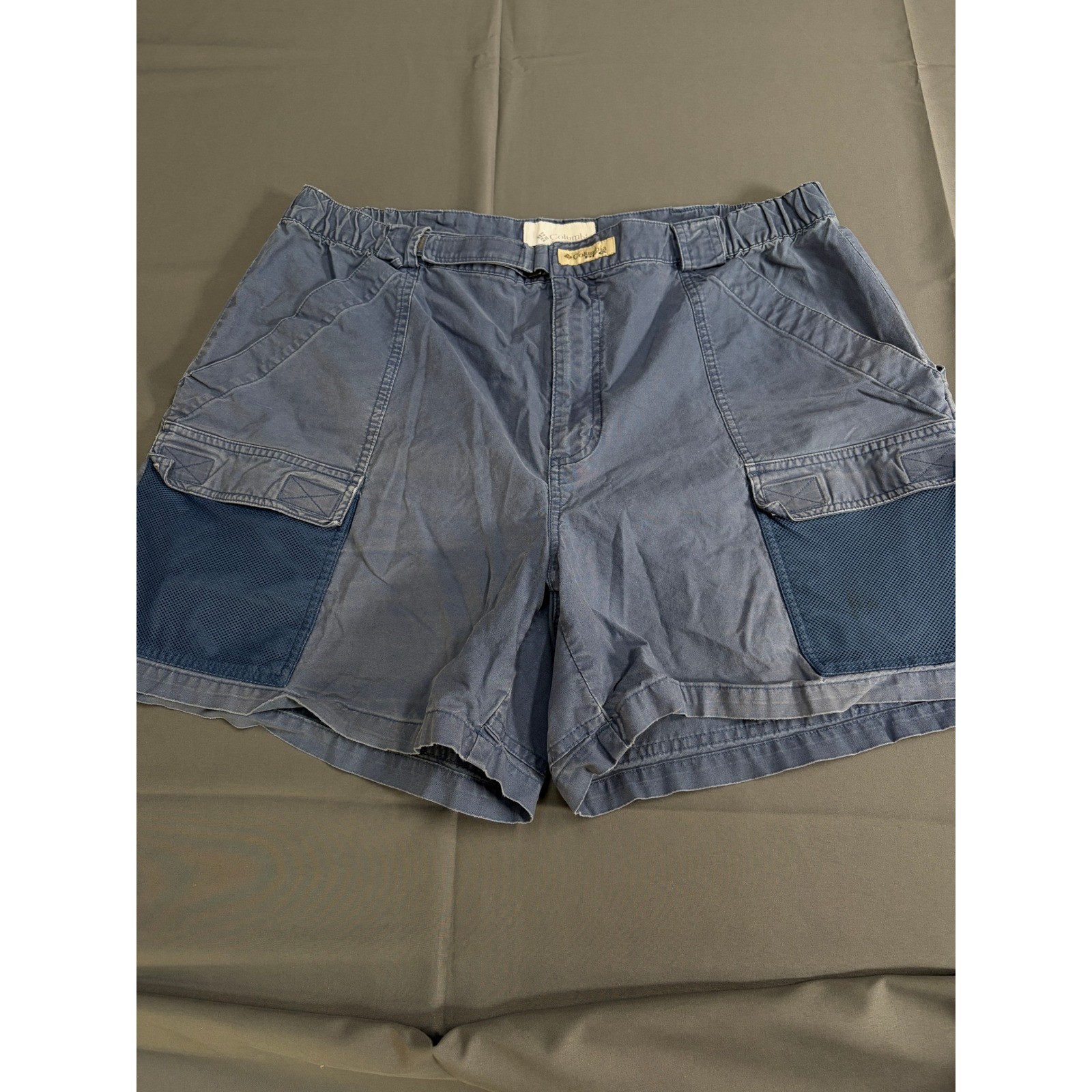 Columbia Mens XL Blue Cotton Canvas Cargo Shorts Elastic Waist Hiking FM8100
