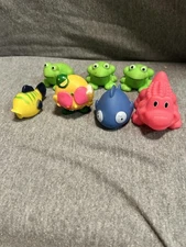 Lot 7 Bath Toys Rubber Frogs Alligator Fish Squirters Animal Figures Kids