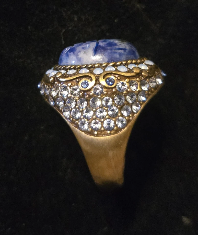 Anillo Heidi Daus Escarabajo Lapislázuli Azul Cristales Egipcios Estrás talla 9 Foto 3 de 4