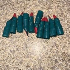 Set Ten Wicked Witch Red Tips Green Finger Nails Extensions Halloween Prop EUC