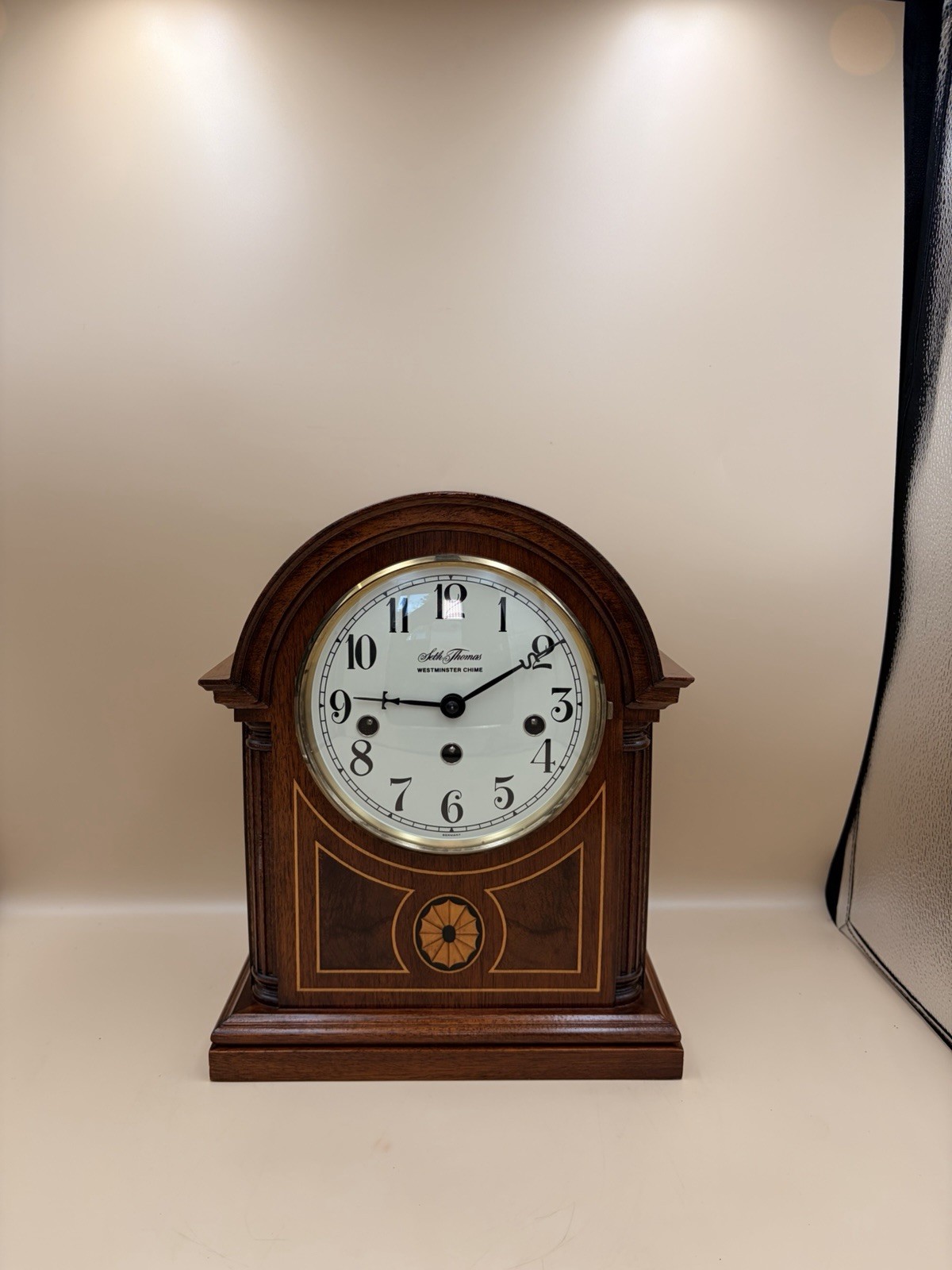 Vintage Seth Thomas Barrister Mantel Clock &mdash; 1987