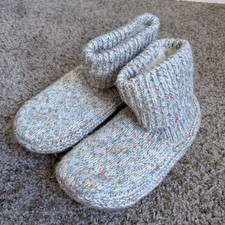 Bombas Sherpa Lined Gripper Bootie Slippers House Shoes Size S