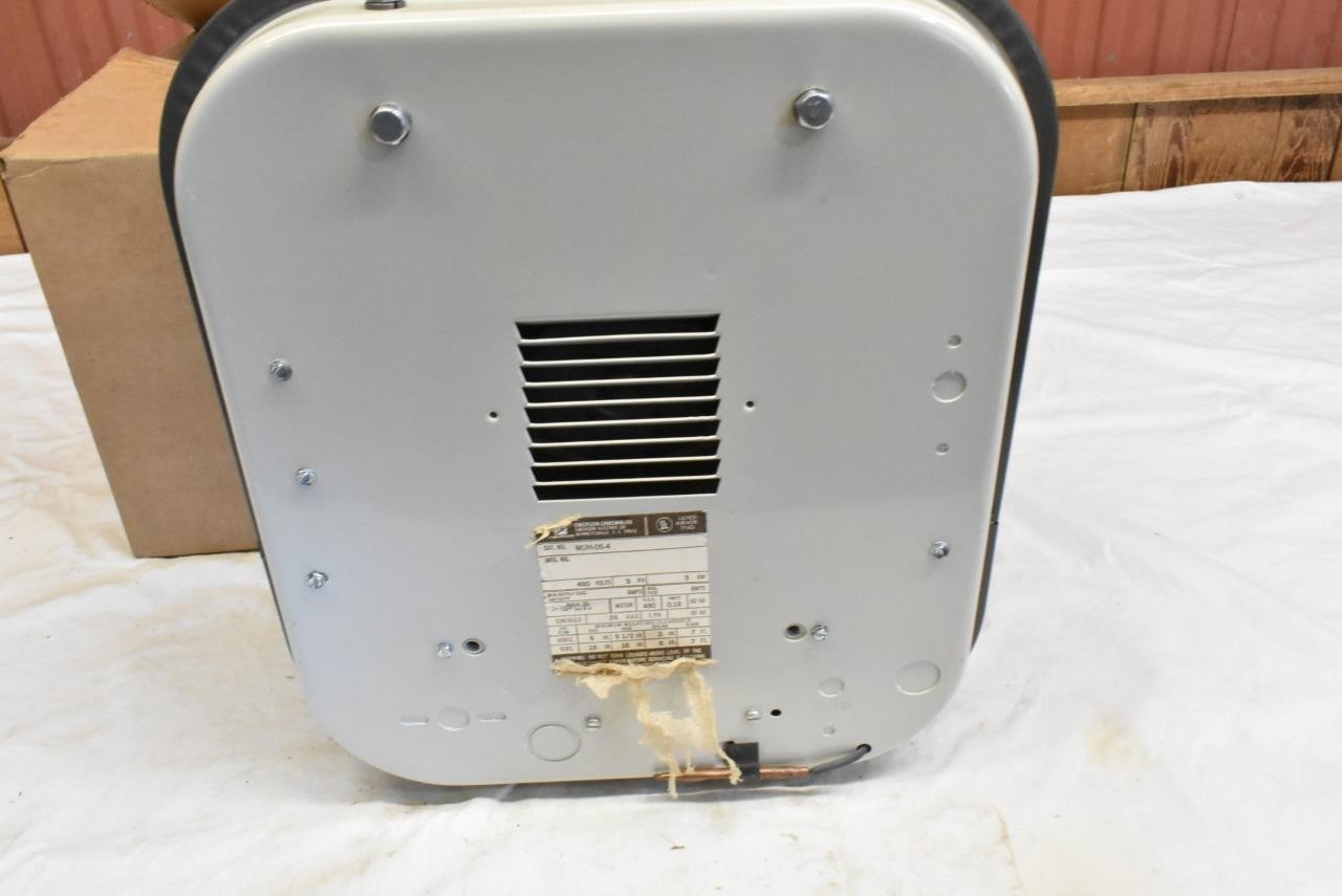 Nice Vintage NOS Emerson Chromalox Space Mod Wall Mount 3 PH Space Heater