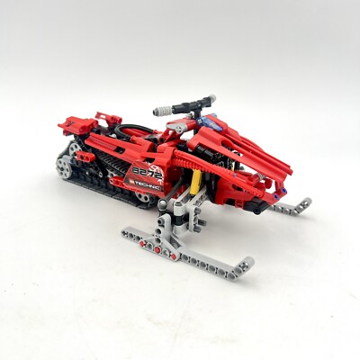 Lego Technic: Model: Off-road:  Snowmobile 8272 (2007) Rare - Retired