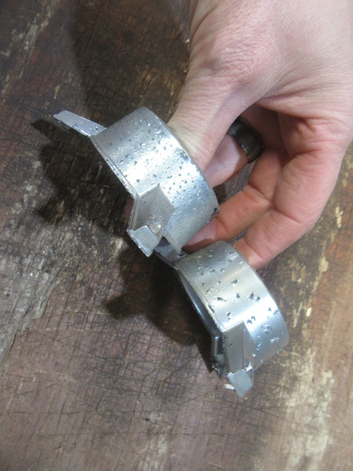 Ford Crestline 1952 Sunliner luz trasera moldura cromada piezas  Foto 2 de 3