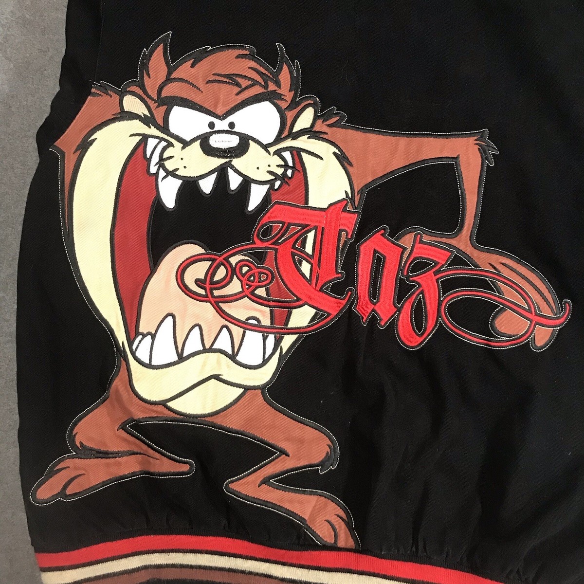VTG JH Jeff Hamilton Design Looney Tunes Taz All Embroidered