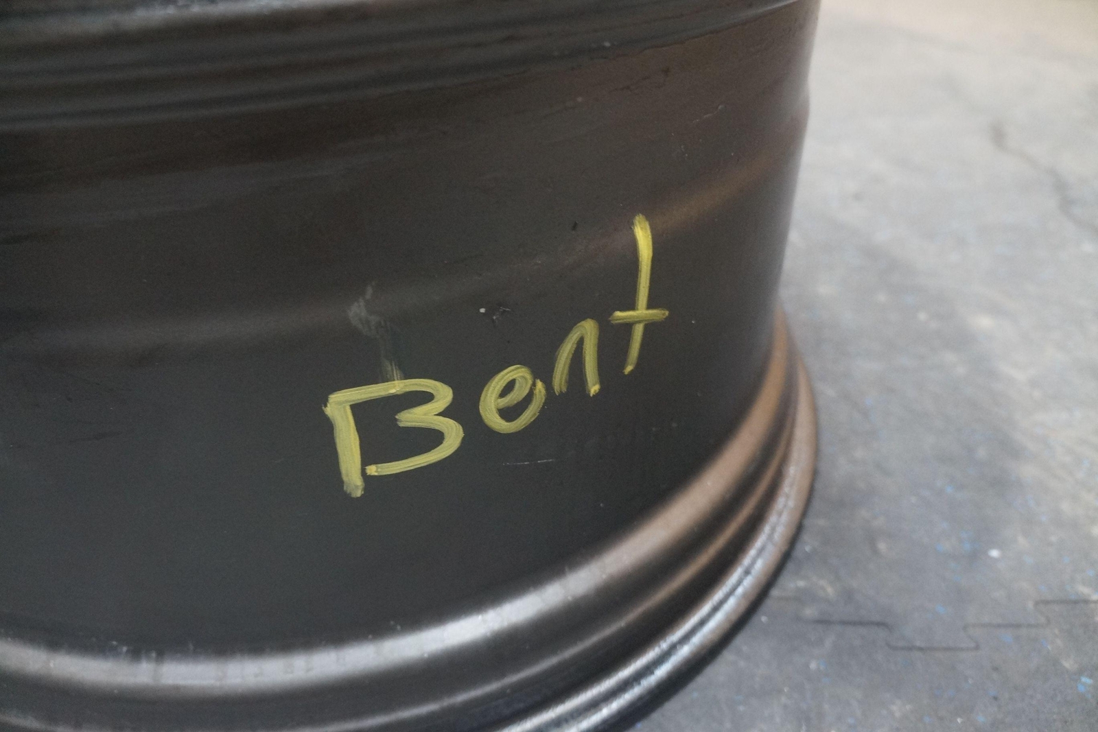 Rear 20X10.5 Inch Forged Wheel Rim 280506 OEM Ferrari FF 2014 *Bent*