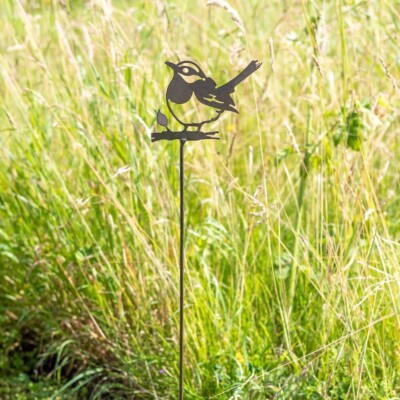 2 x Core-Ten rostiges Metall Rotkehlchen Vogel auf Pfahl Garten Deko 80 cm hoch x 12 cm