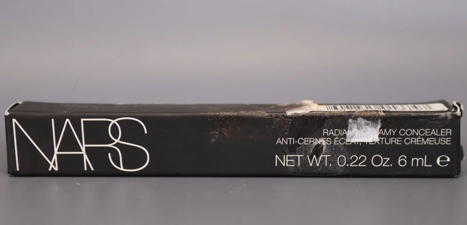 NARS Mini Corrector Cremoso Radiante con Cobertura Media Color: Turrón 0.22fl Foto 2 de 4