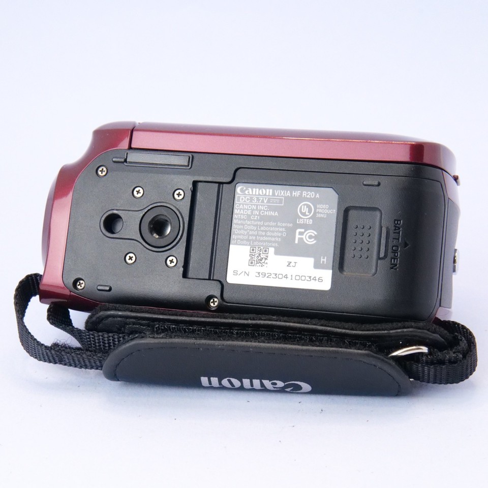 Canon VIXIA HF R20 HD Digital Camcorder Red AVCHD Great Condition In ...