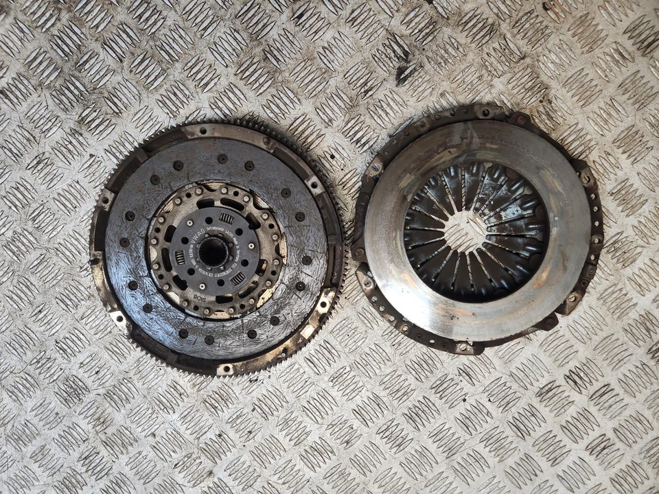 KIT VOLANTE Y EMBRAGUE VW TIGUAN MANUAL 6 VELOCIDADES 2.0 TDI DIÉSEL MK1 2007-2012 Foto 2 de 4