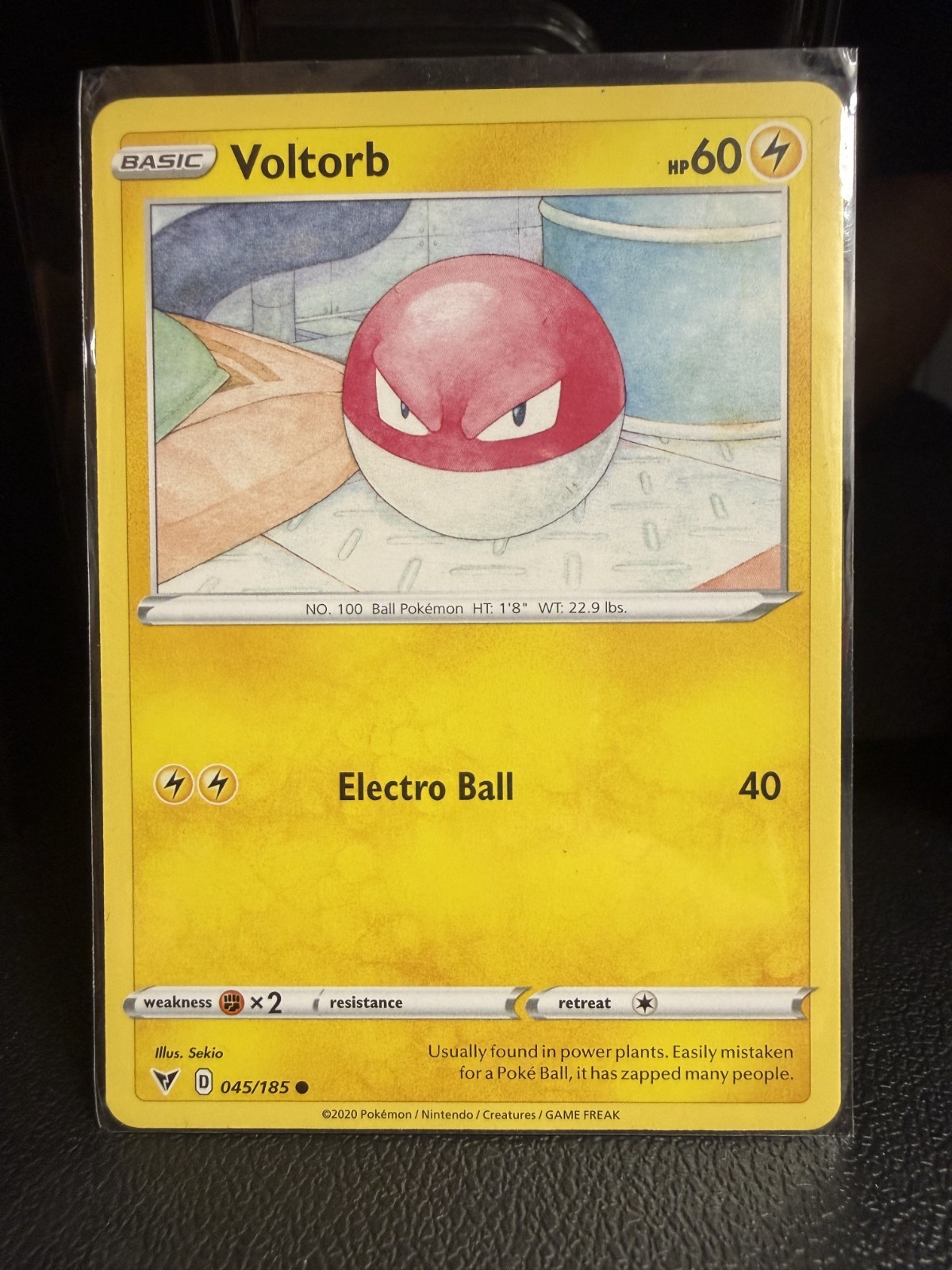 Pokémon TCG Pokémon Voltorb Voltorb Common Regular 045/185