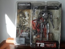 McFarlane Toys Terminator 2 T-800 Endoskeleton Action Figure Movie Maniacs 5.