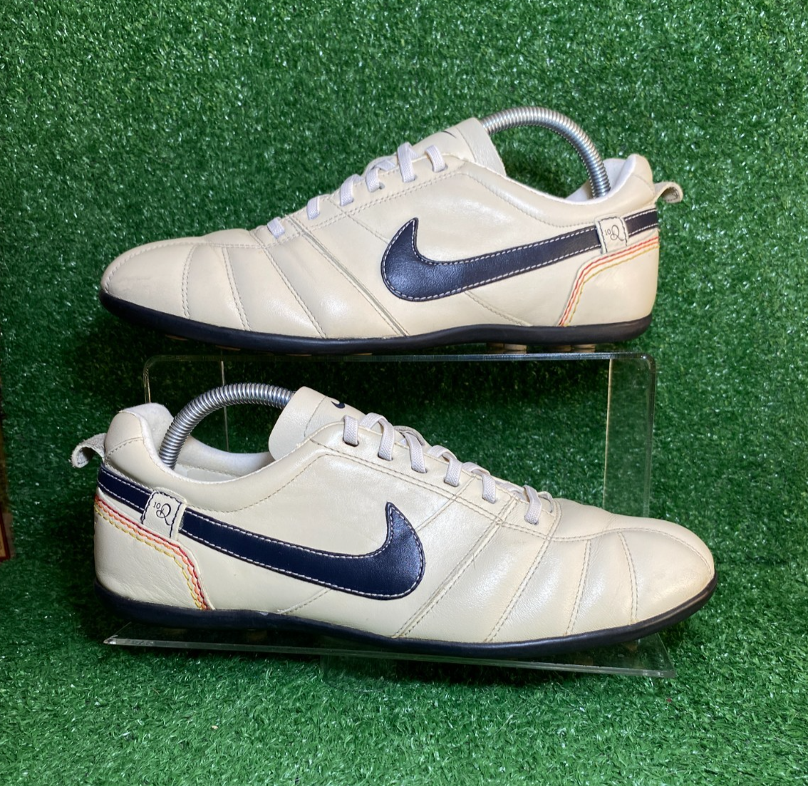 Limited 2006 Nike GURI R10 Shoes IC Tiempo Legend II Leather  display picture 2