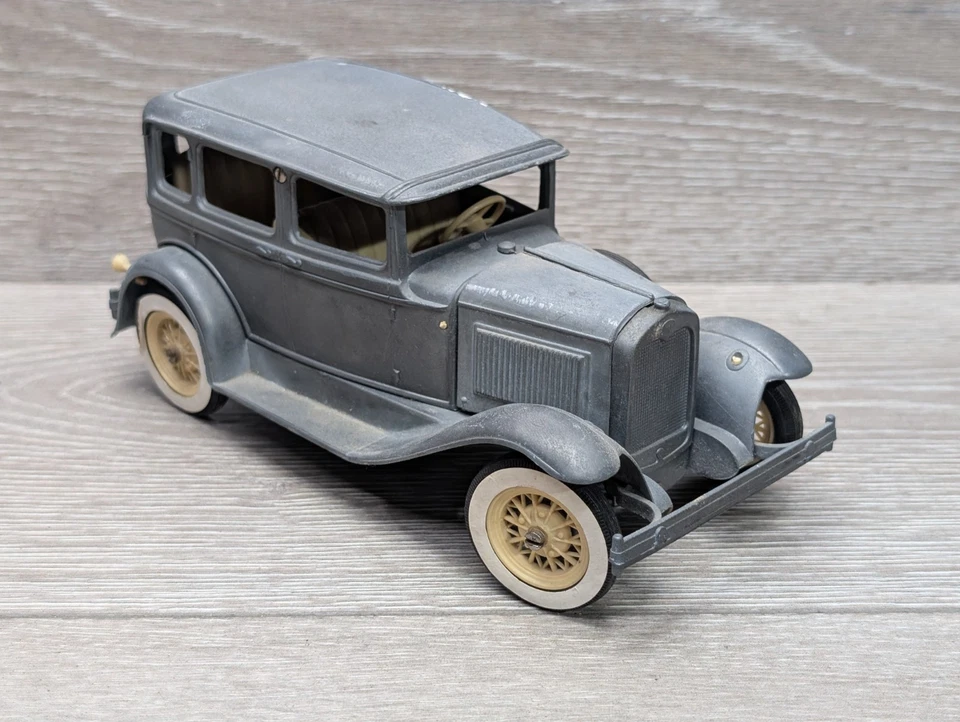 Hubley 1930 Ford Model A Sedan 854-K Diecast Car Kit Assembled Vintage USA - Image 4 of 4
