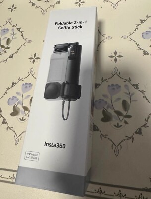 Insta360 Foldable 2-in-1 Selfie Stick Remote Kit With Box (New)
