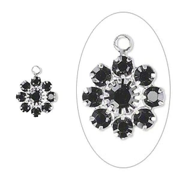 Amuletos de la fabricación de joyas negro de latón