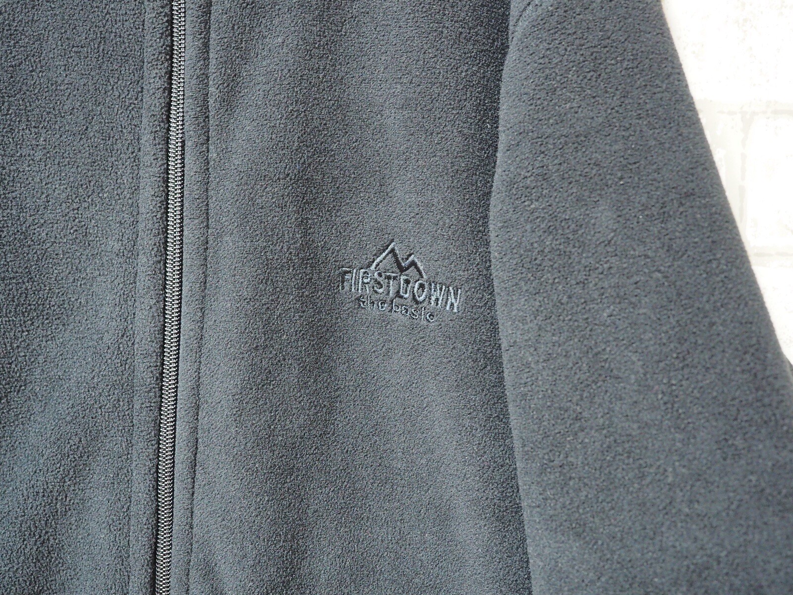 FIRST DOWN the basic / Black Fleece Jacket – Size… - image 4