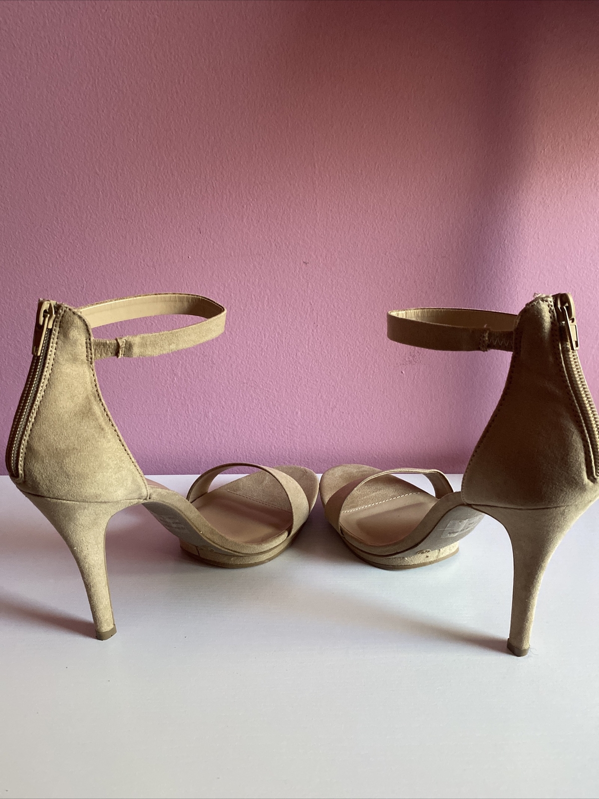 Trendy Fashionnova Heels Size 10 for Chic Style & Comfort image 3