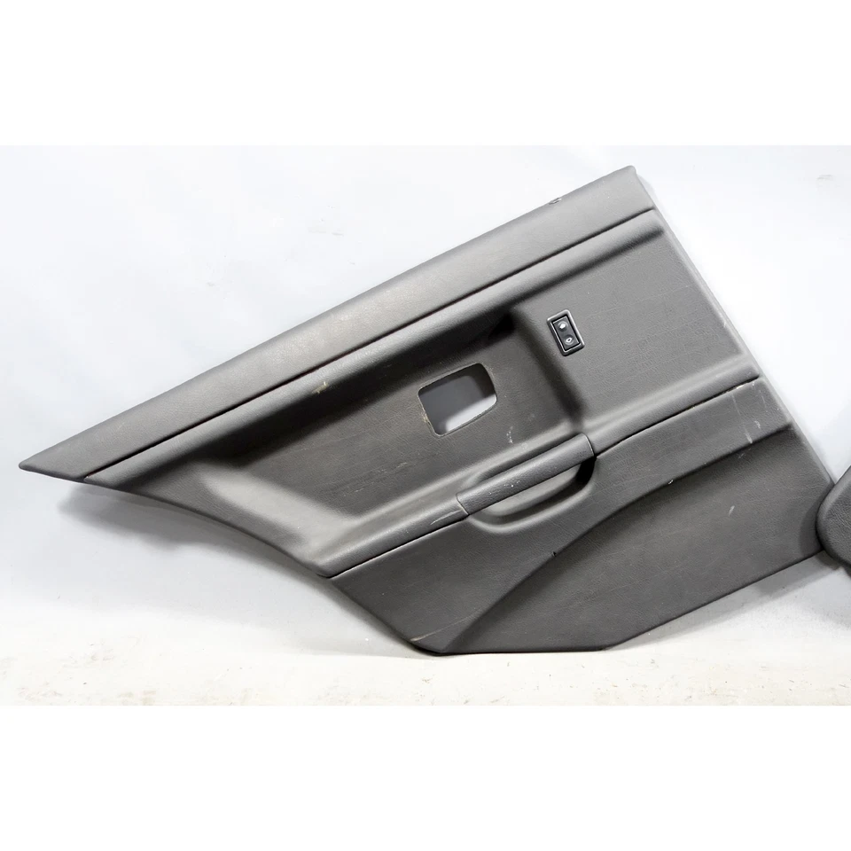 Panel de puerta interior trasera BMW E36 92-98 serie 3 sedán molduras vinilo negro OEM Foto 2 de 4