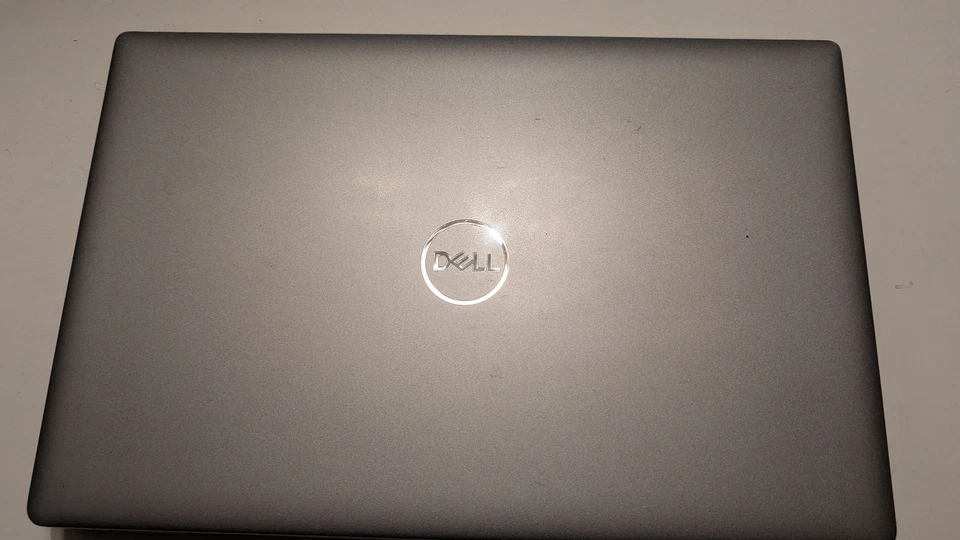Dell Latitude 5530 · i5-1245U · 8GB · 256GB, photo 1 sur 5