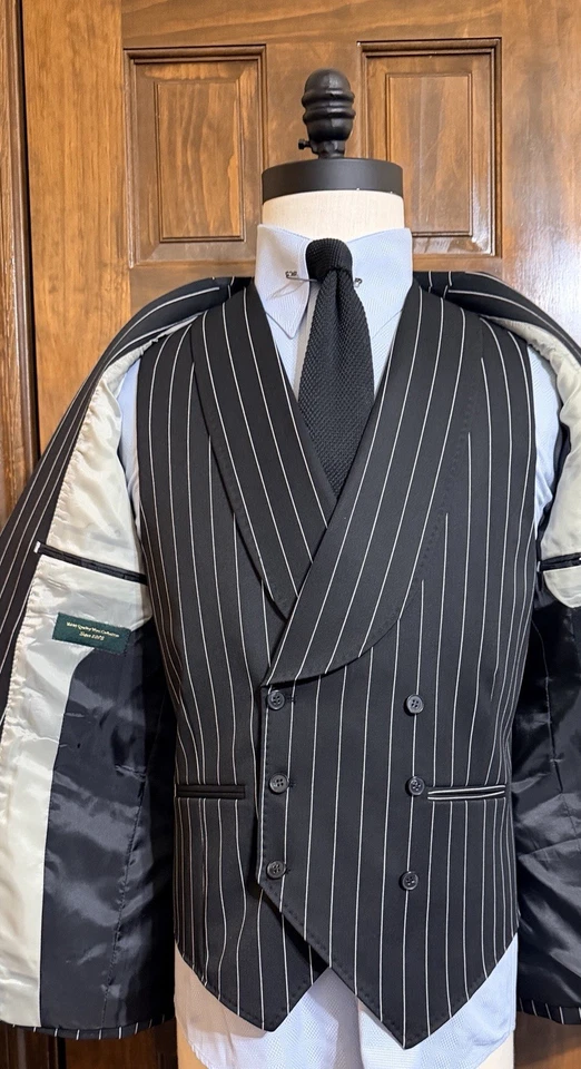 Traje MTM a rayas negras $795 talla 40 EE. UU. delgado Foto 4 de 4