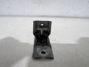 Volkswagen Taigo 2024 Vorne rechts Halterung Kotflügel 2G5809471 KED1113