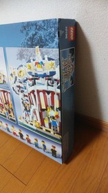 LEGO Creator Expert Fairground Collection Grand Carousel 10196 In 2009 New