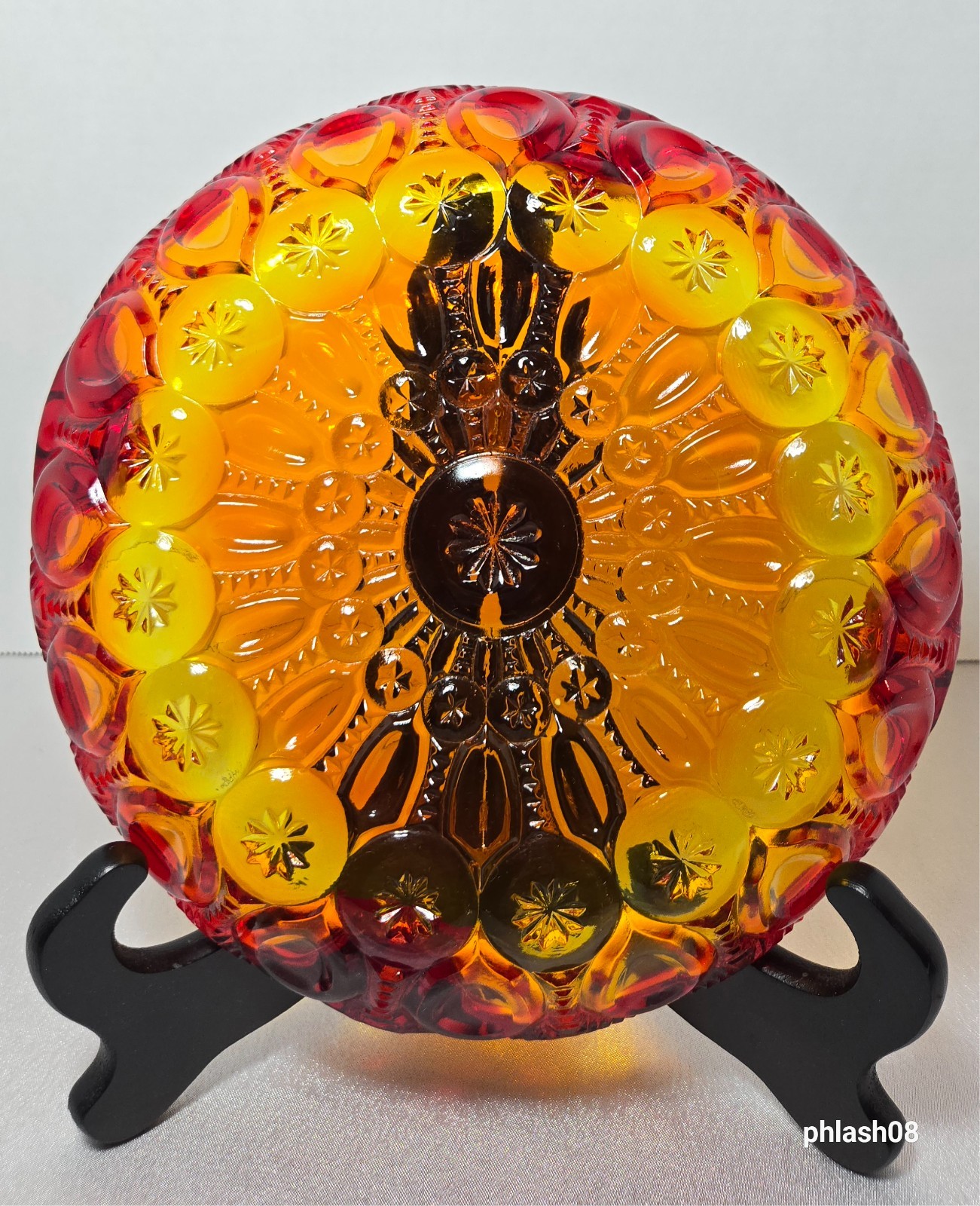 LE Smith, Amberina Moon & Stars Pattern, large Ashtray MCM GLOWS (A3 HE.CC)