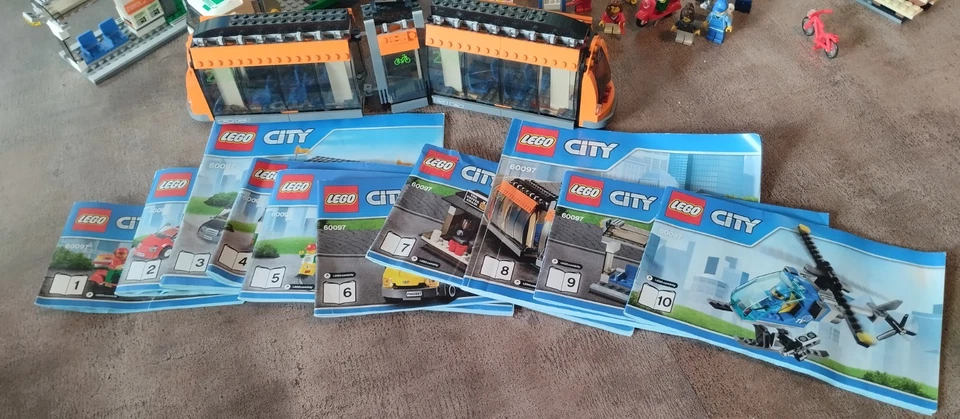 LEGO 60097 City Square, photo 1 sur 5
