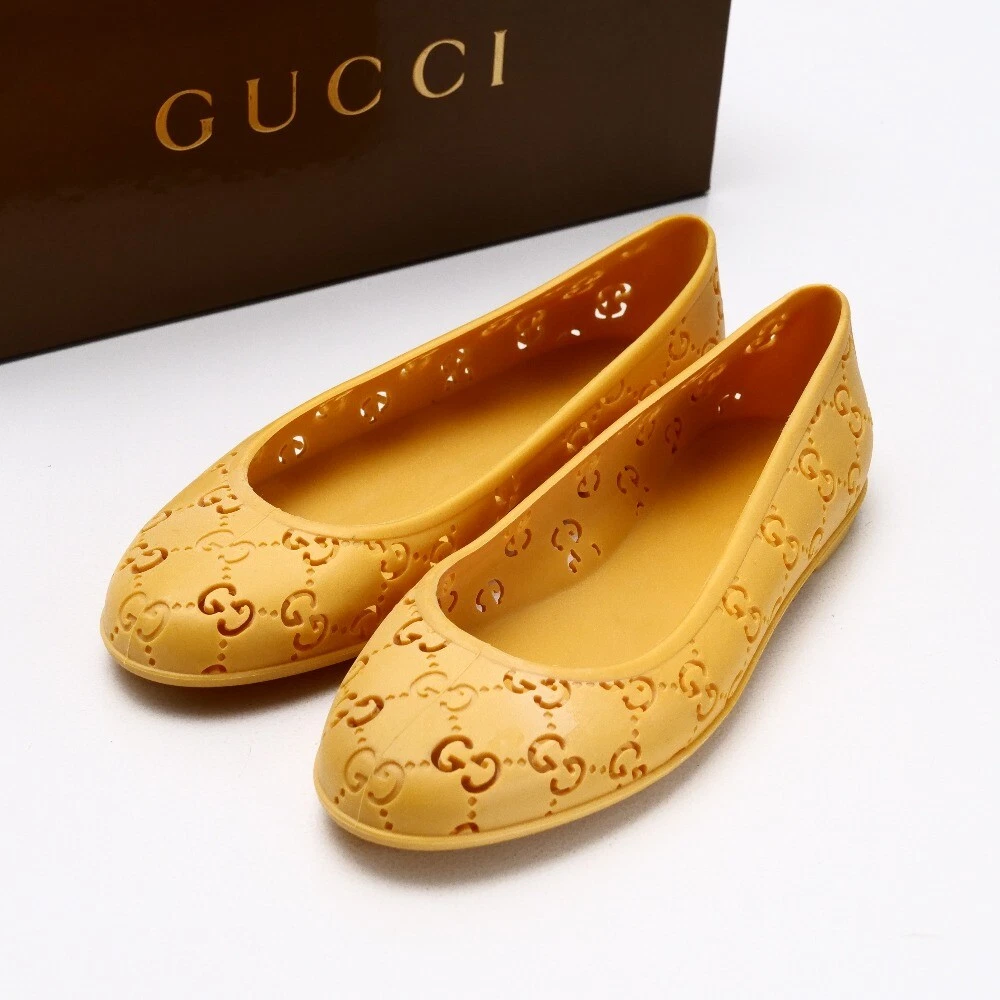 Escarpins GUCCI pointure 34 caoutchouc chaussures de ballet chaussures de pluie GG fabriqués en Italie comme neufs