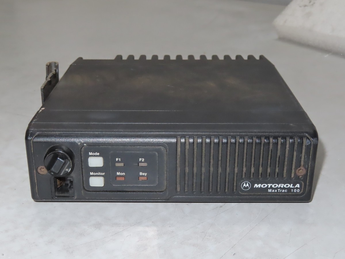 Radio Mobile Motorola MaxTrac D34MJA7DA5CK - Fréquence 450-470MHz, Occasion