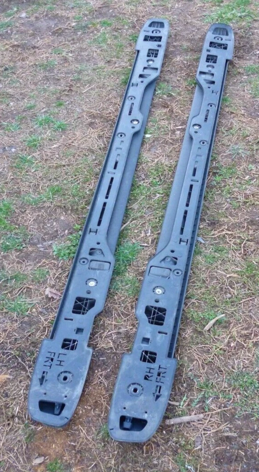 Roof rack Chrysler town and country - Image 2 of 2