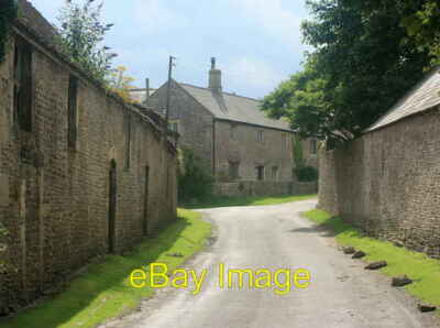 Photo 6x4 2008 : Junction of Hyde's Lane and Slough Lane Cold Ashton Col c2008
