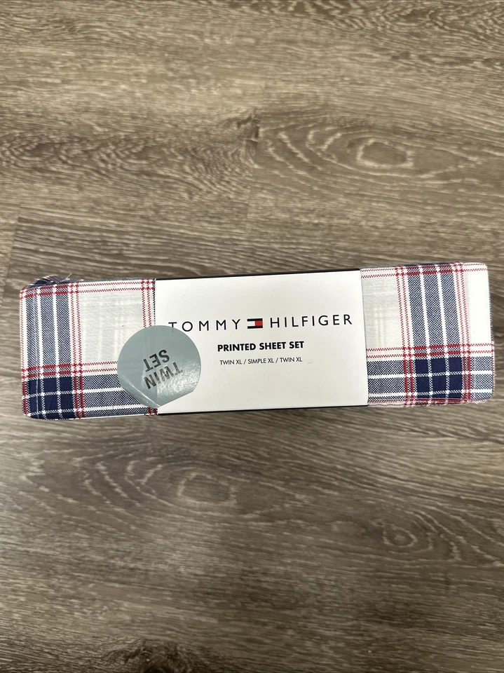 Tommy Hilfiger printed sheet set twin extra long striped pattern - Image 3 of 3