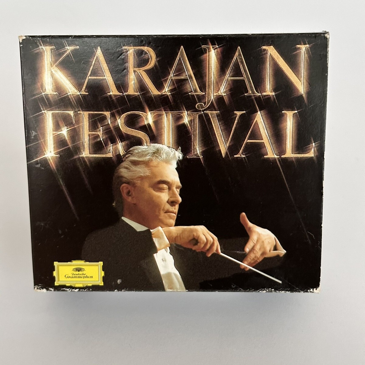 Karajan Festival [Deutsche Grammophon DG 5 CD Box Set] CDs are