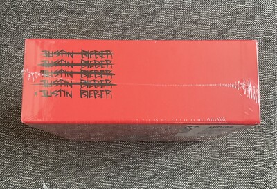 Justin Bieber Changes Limited Edition Fan Box CD + Boxer